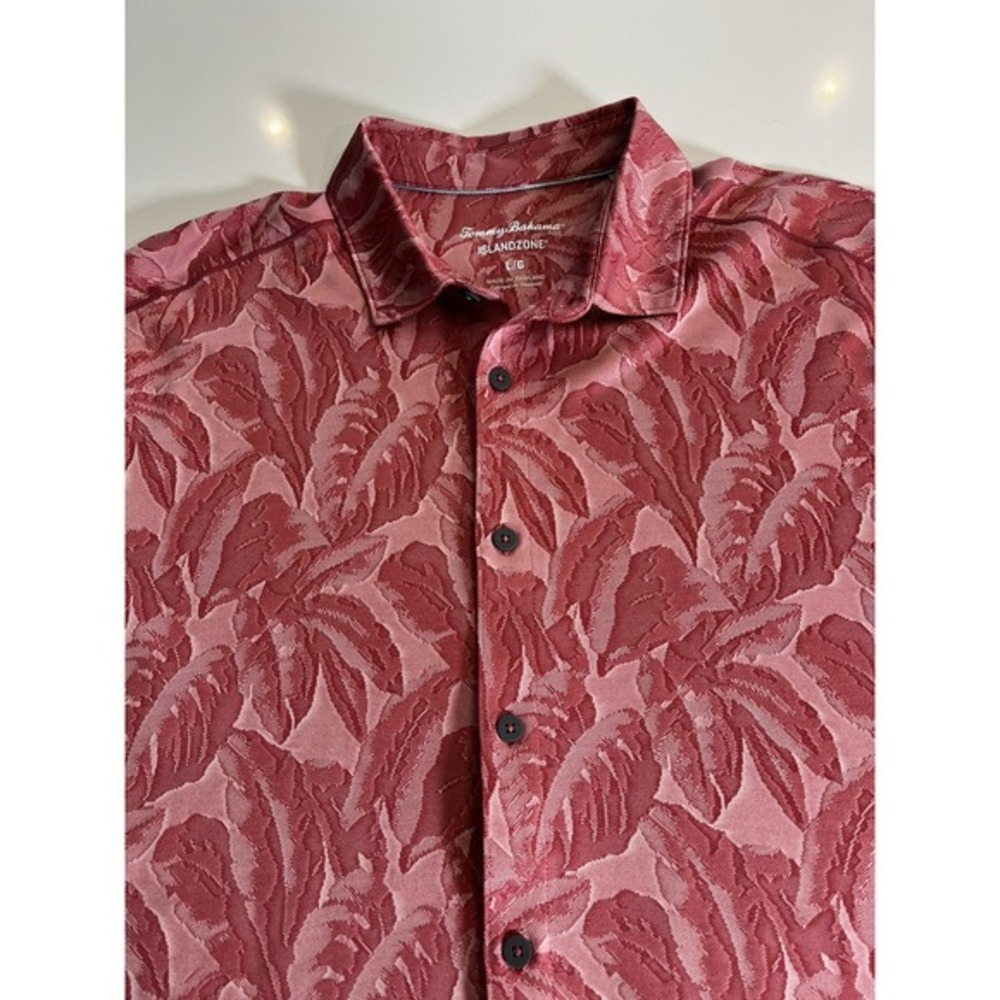 Tommy Bahama IslandZone Mens Large Red Tropical Leaf Short Sleeve Button Front